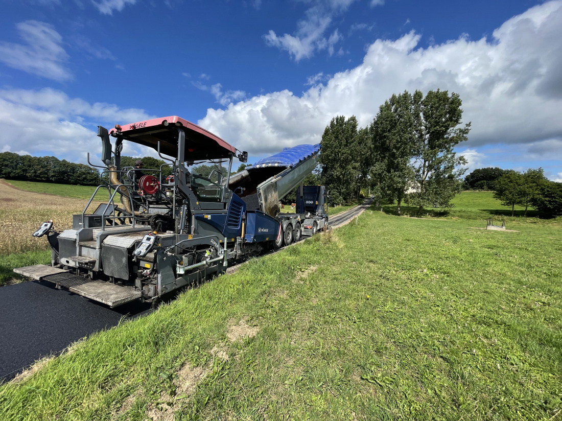 Mise en &oelig;uvre d&rsquo;enrob&eacute;s