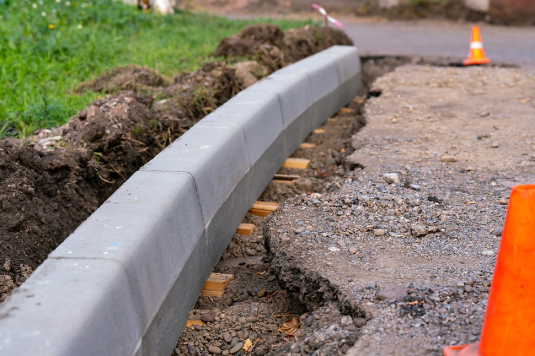 L&rsquo;importance du savoir-faire et du mat&eacute;riel pour construire des trottoirs durables