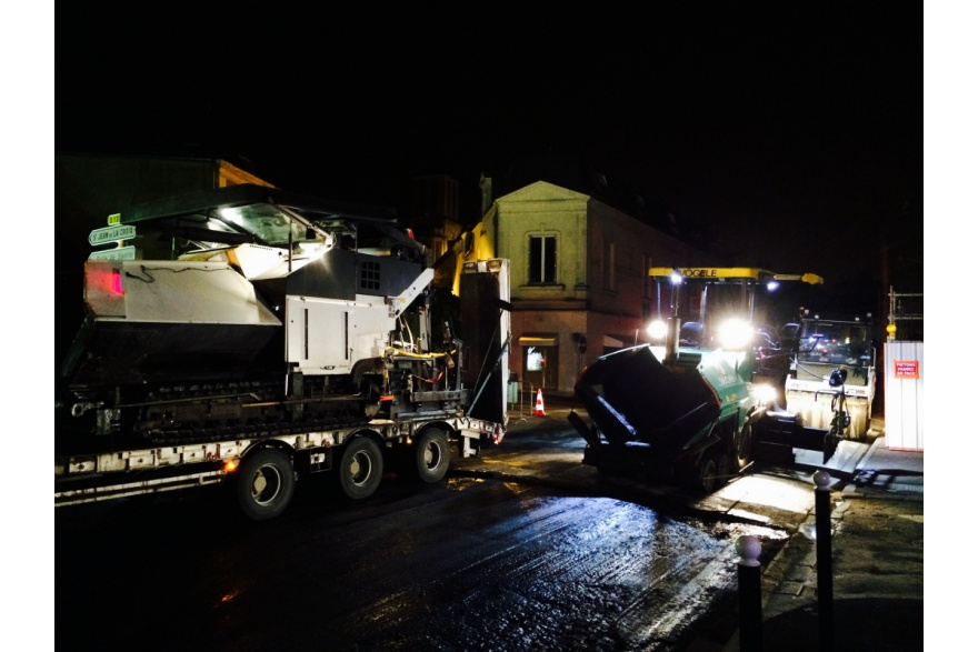 Réalisation d enrobé de nuit